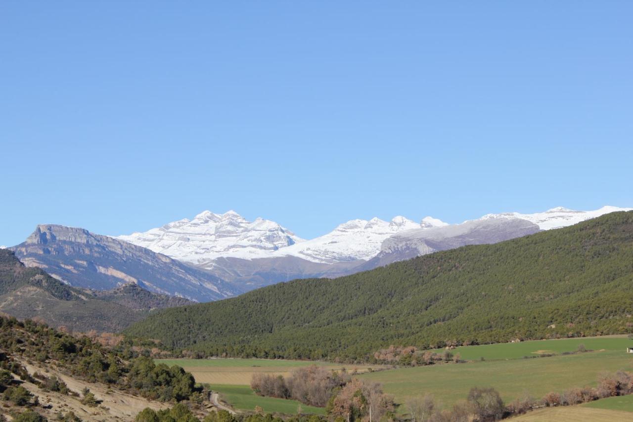 Preciosas Vistas A La Montana, Luminoso Y Acogedor Lägenhet El Pueyo de Araguás Exteriör bild