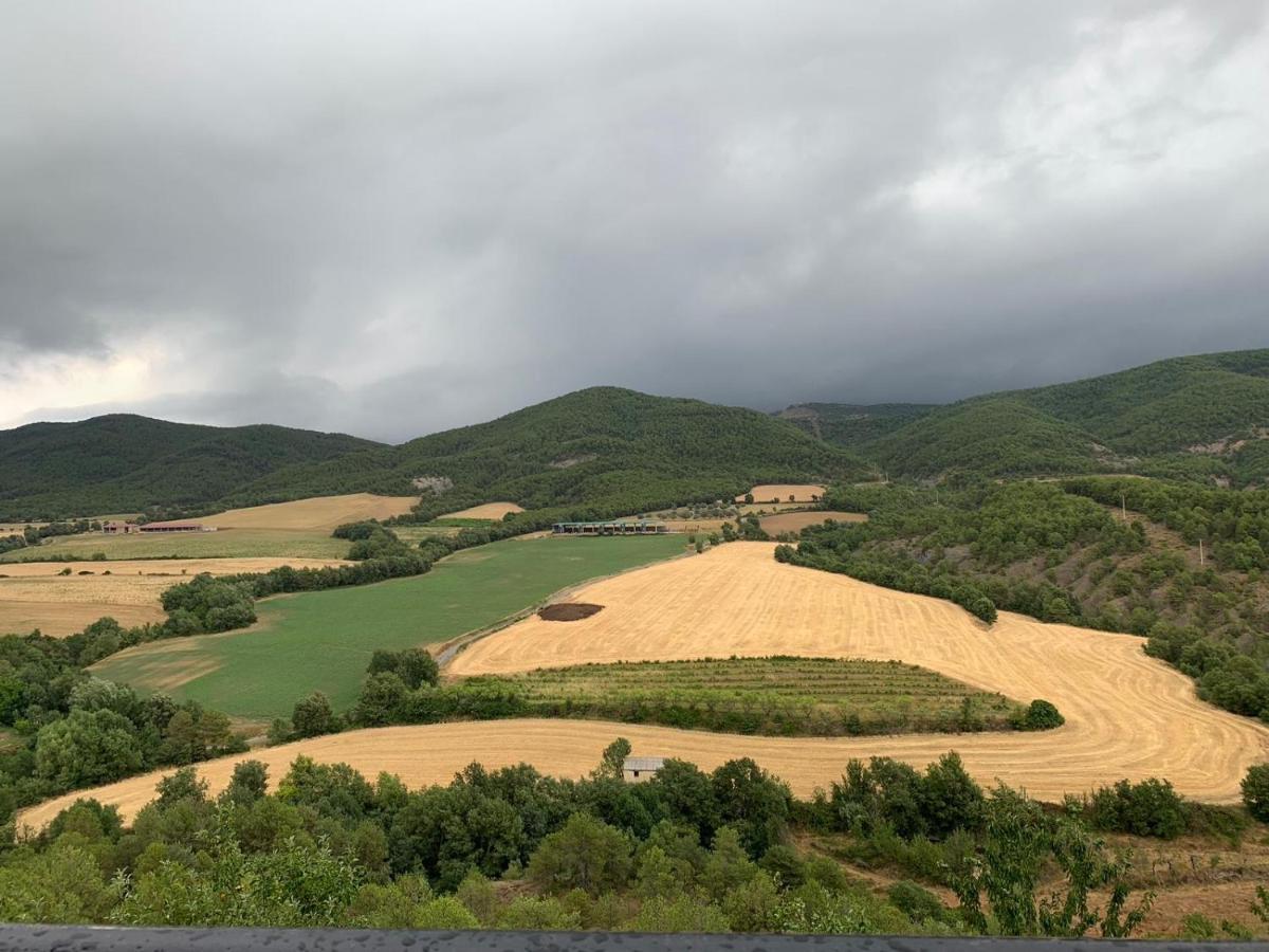 Preciosas Vistas A La Montana, Luminoso Y Acogedor Lägenhet El Pueyo de Araguás Exteriör bild